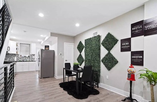 South Philadelphia House | Game Room Gem near Downtown Philadelphia