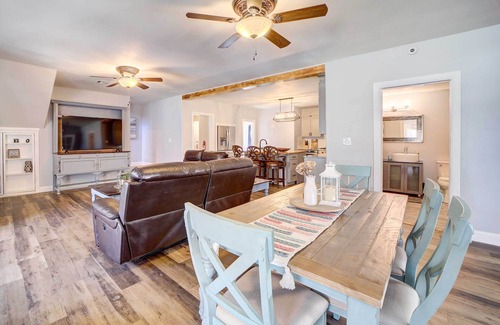 Afton House | Game Room + Large Backyard: Afton Home!