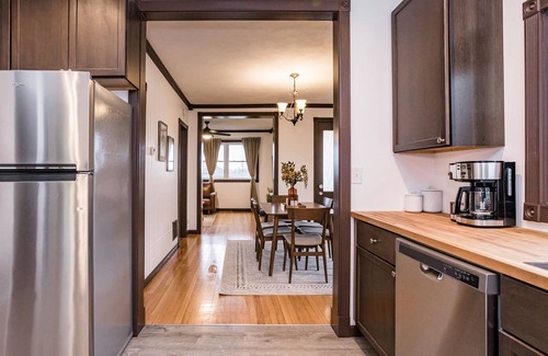 Westside House | Game room. Walk to food/beverage. 5 mins to Downtown, Destiny USA, NYS Fair, SU.