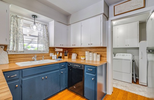Egger Acres House | Game Room & Yard: Pet-Friendly Round Rock Gem
