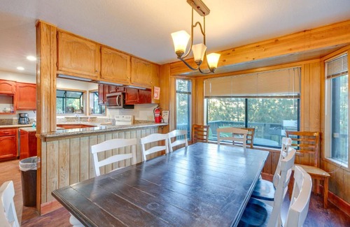 Pioneer Trail House | Game Rooms, Sauna and Decks South Lake Tahoe Home