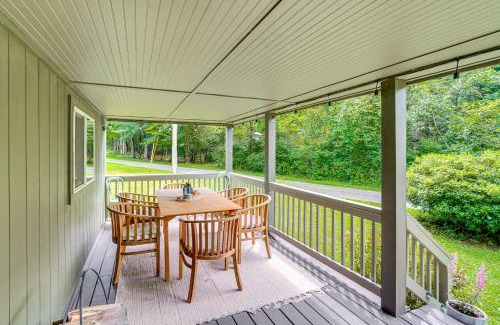 Austerlitz House | Games and Outdoor Entertainment Upstate Family Home
