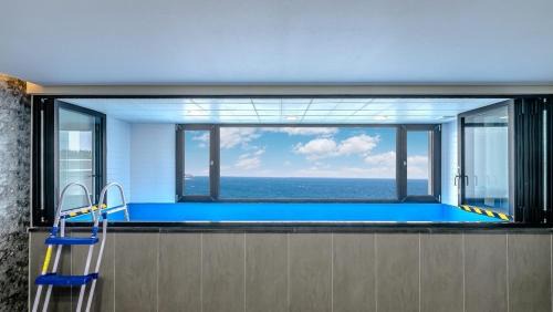 Gyeongju House | Gampo Beach Hill Pool Villa