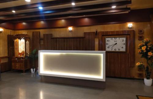 Rajgurunagar Hotel | Gandharva Inn