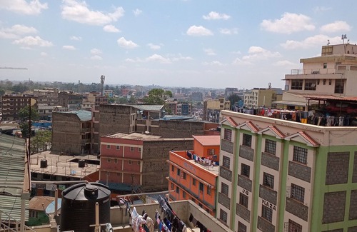 Ngara House | Ganfe apartment sprawling