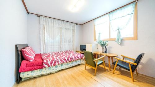 Namsan House | Gangchon Pine Hill Pension