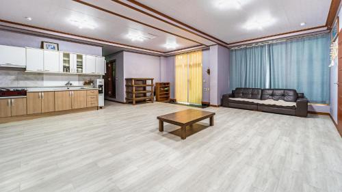 Ganghwa House | Ganghwa Dondaemoru pension