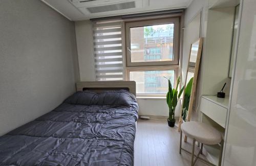 Seolcheon-myeon Apartment | Gangnam j house 11 with city view 1min from subway station