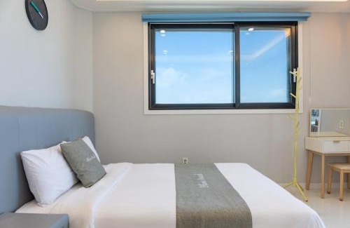 Gangneung House | Gangneung Blanc Beach Pension