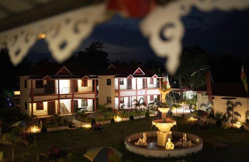 Neora Hotel | Gangotri Resort