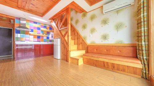 Ganghwa House | Gangwha Jeongwon Pension