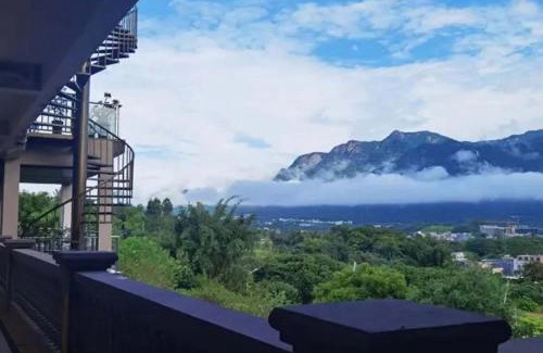 Conghua Hotel | GANGZHOU BENZYOO B&B（ Baishuizhai Skov River）