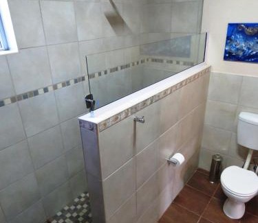 Gansbaai Apartment | Gansbaai Central Accommodation Sleeps 2 adults