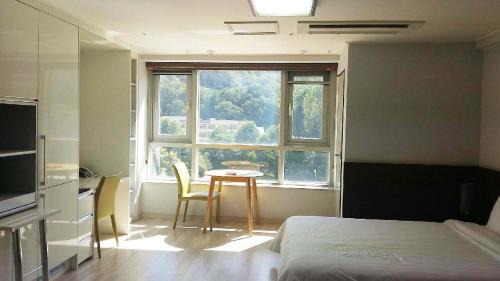 Yuseong Hotel | Gaon Residence Hotel