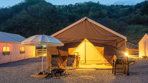 Buk House | Gapyeong ILUGlamping