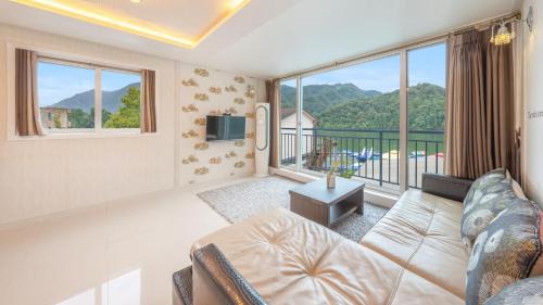 Gapyeong House | Gapyeong Rialto Pension