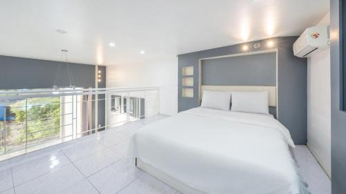 Buk House | Gapyeong Villajia Spa Pension