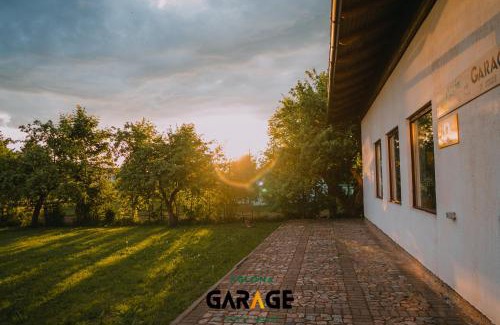 Aglona House | Garage