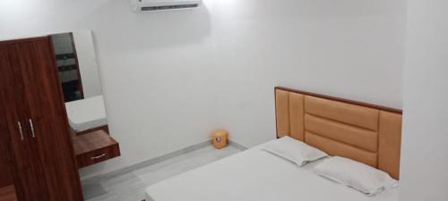 Ajmer Hotel | Garam Masala Restaurant