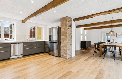 Østermarie House | "Garbine" - 1.5km from the sea by Interhome