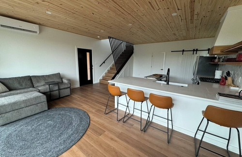 Elgin House | Garbos Goodnight, a luxurious experience combined with the cozy comforts of home