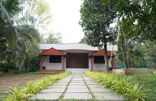 Sirsi House | Garcinia Villa