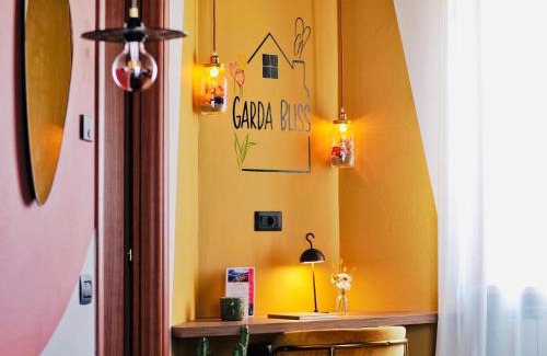 Ponte San Marco Apartment | Garda Bliss Appartamento Vicino al lago di Garda