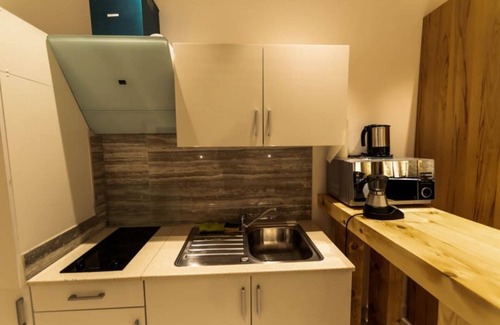 Bolzano Apartment | GarDar - Studio apartment