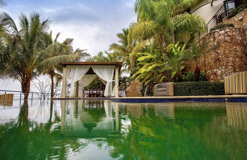 Boca de Tomatlan Apartment | Garden and Ocean view suite