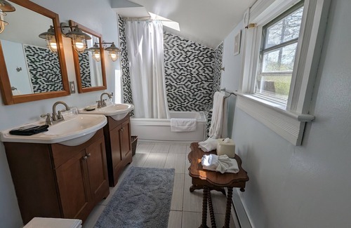 New Church Bed & Breakfast | Garden and Sea Inn