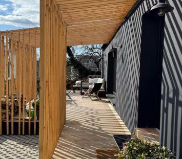 Buttelstedt Apartment | Garden Apartment
