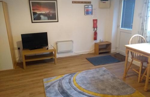 Didcot Apartment | Garden Apartment