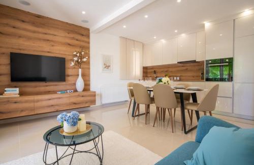 Pakostane Apartment | Garden apartment
