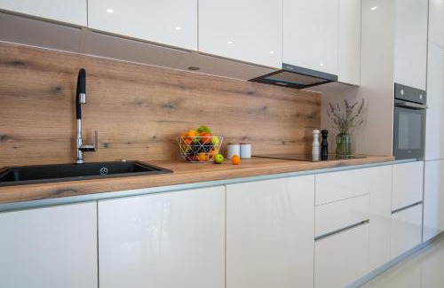 Pakostane Apartment | Garden apartment