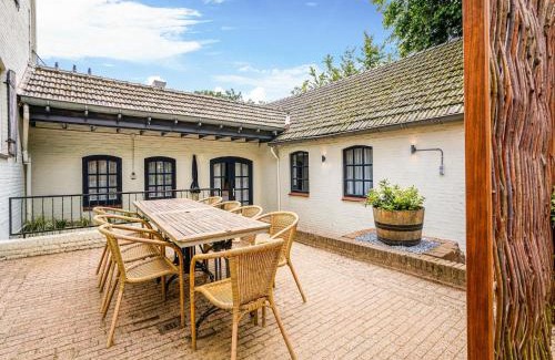 Grubbenvorst House | Garden Apartment in Grubbenvorst