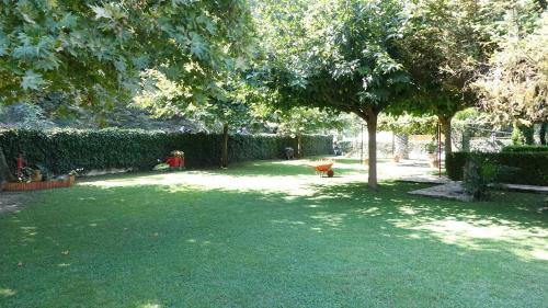 Paralia Pantaleimonos Apartment | Garden beach house