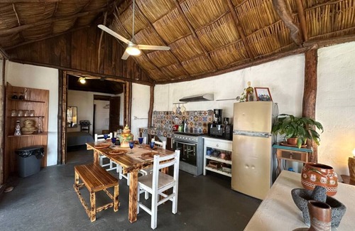 Cerro Cabin | Garden Cabin PV, Romantic Zone