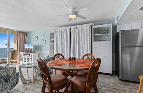Garden City Condo | Garden City Beach Oceanfront Condo 609 | Rising Tides Properties Rental