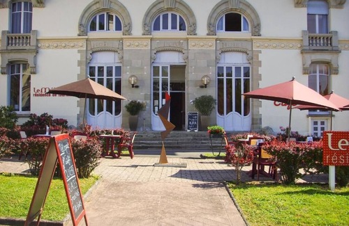 Luxeuil-les-Bains House | Garden city Luxeuil (Ex Le Métropole et Les Thermes)