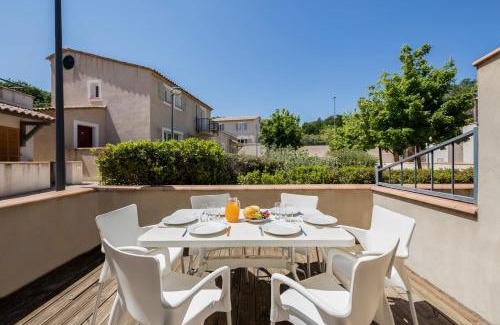 Malaucene Apartment | Garden & City Mont-Ventoux Malaucène