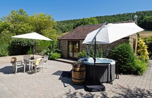 Hope Bowdler House | Garden Cottage at Eaton Manor