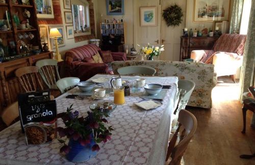 Andover Bed & Breakfast | Garden Cottage B&b