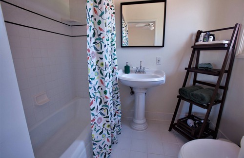 San Clemente House | Garden Cottage Casita