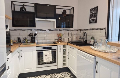 Isles-sur-Suippe Apartment | Garden cottage 15 minutes from Reims.
