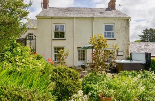 Westleigh House | Garden Cottage