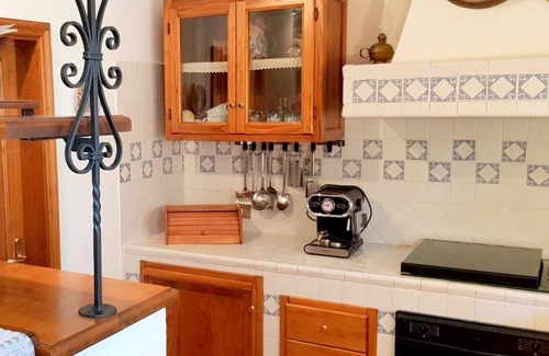 Chiusdino House | Garden Cottage in Chiusdino