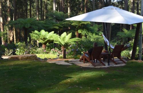 Mount Dandenong House | Garden Cottage - Mt Dandenong Luxury for Couples