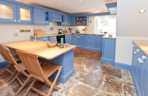 Lullington Cottage | Garden Cottage, Orchardleigh Estate