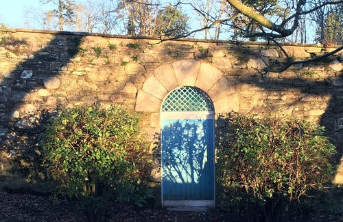 Carsluith Cottage | Garden Cottage with private enclosed walled garden