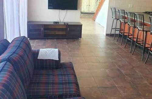 Alberton Apartment | Garden Cottage